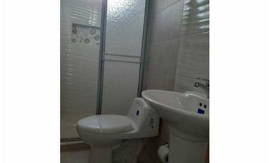 VENTA DE CASA BIFAMILIAR EN VILLA NOVA