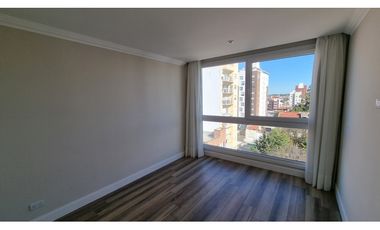 En venta departamento de 2 ambientes con cochera. Zona Chauvin.