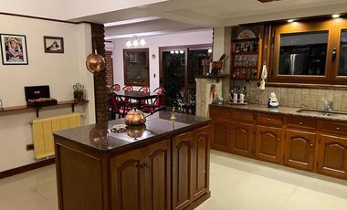Casa en  Parque Luro