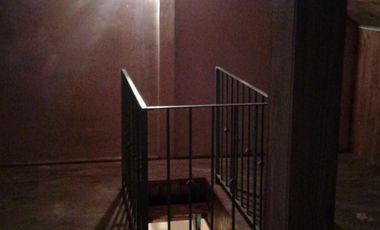 Triplex C/coch. Buena Ubic. a 200 m de La Est Mte Gde. Muy Luminoso