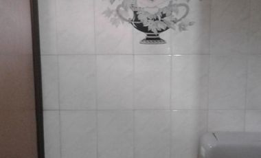 Triplex C/coch. Buena Ubic. a 200 m de La Est Mte Gde. Muy Luminoso