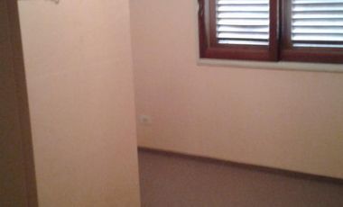 Triplex C/coch. Buena Ubic. a 200 m de La Est Mte Gde. Muy Luminoso