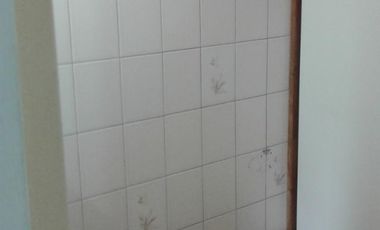 Triplex C/coch. Buena Ubic. a 200 m de La Est Mte Gde. Muy Luminoso