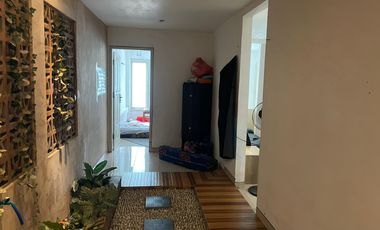 2004. Dijual Rumah 2 Lantai Tengah Kota Alun Alun Kauman Bojonegoro