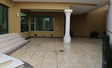 Residencia de Lujo en Venta en Santa Elena, 5 Recámaras, Pachuca