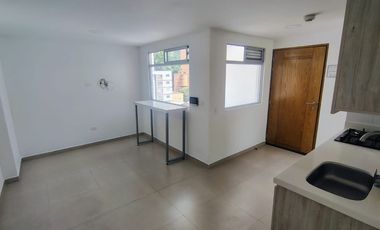 apartamento en arriendo en parque principal. Cod A217125