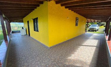 finca en arriendo/venta en alto grande. Cod A212959