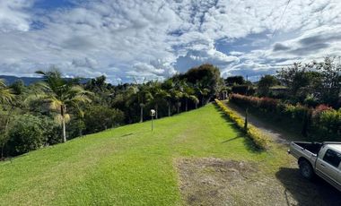 finca en arriendo/venta en alto grande. Cod A212959