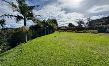 finca en arriendo/venta en alto grande. Cod A212959