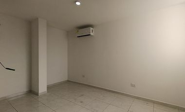 apartamento en arriendo en redoma san mateo. Cod A32033