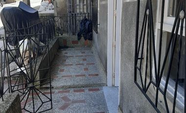 VENDO INMENSA CASA DE PRIMER PISO EN BARBOSA ANTIOQUIA COLOMBIA.