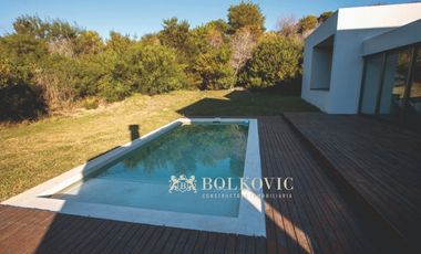 Casa en venta en Costa Esmeralda — Ecuestre | 4 dormitorios | Pileta