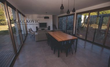 Casa en venta en Costa Esmeralda — Ecuestre | 4 dormitorios | Pileta
