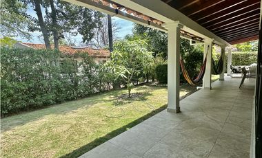 Venta de cabaña en conjunto frente de la playa, Don Jaca, Santa Marta