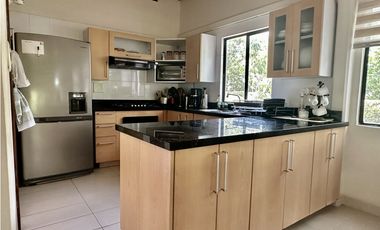 Venta de cabaña en conjunto frente de la playa, Don Jaca, Santa Marta