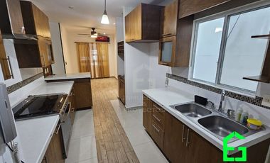 Casa en Renta  Privadas de Anáhuac  Zona Escobedo
