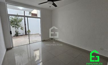 Casa en Renta  Privadas de Anáhuac  Zona Escobedo