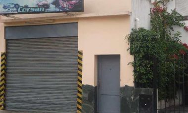 En Venta Galpón con vivienda en Ramos Mejia
