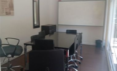 Oficina en Venta en Los Militares, Alonso de Córdova, Metro Manquehue