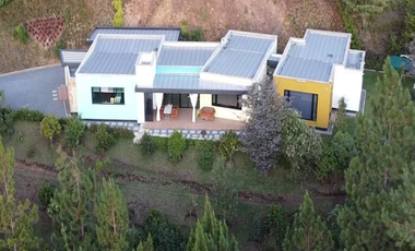 finca en venta en entrebosques la luz. Cod V400244
