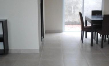 Casa en Venta en La Perla 3 Cuartos