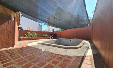 COD. 260 - SE VENDE CASA - BARRIO: VENECIA I