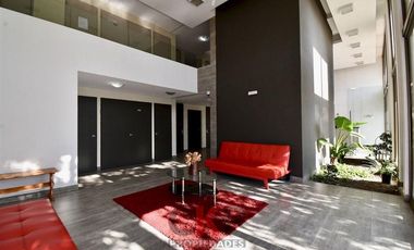 Oportunidad Inversión: 2D/1B / Cercano al Metro Blanqueado