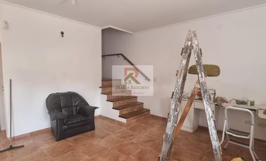 Venta Dúplex Ituzaingó 3 ambientes cerca Autopista Excelente construcción como nuevo