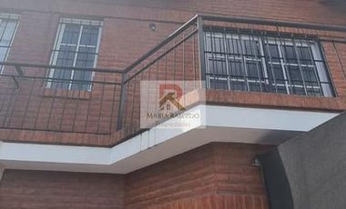 Venta Dúplex Ituzaingó 3 ambientes cerca Autopista Excelente construcción como nuevo