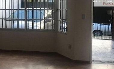 Venta Dúplex Ituzaingó 3 ambientes cerca Autopista Excelente construcción como nuevo