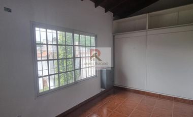 Venta Dúplex Ituzaingó 3 ambientes cerca Autopista Excelente construcción como nuevo