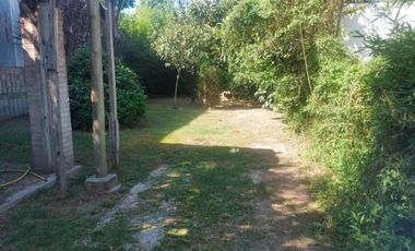 Excelente Propiedad Benavidez Av. Juan D. Perón  - 5 Dúplex para alquiler (alquilados en este momento) - en 2 Plantas - excelente ubicación - fácil ac