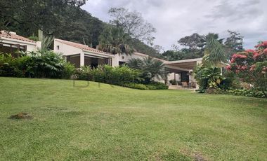 casa campestre en venta en la vuelta  al rio. Cod V4971