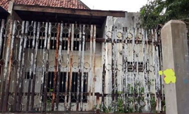 Rumah tua di jln embong sawo Berada di Pusat kota, Strategis