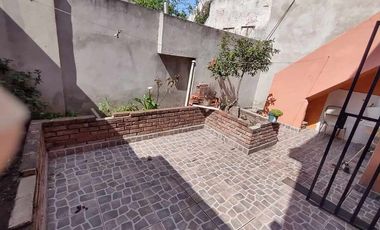 Casa en venta en Haedo Centro Sur