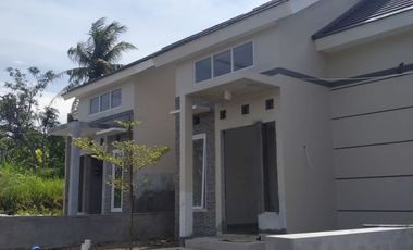 VILLA ARGOMULYO HARGA MULAI DI 300JTAN !!! BOOKING SEGERA !!!