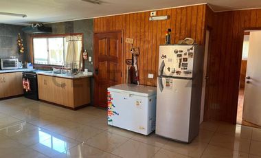 VENDO PARCELA CON CASA AMOBLADA EN QUILLÓN