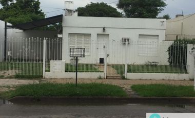 Casa en venta de 2 dormitorios c/ cochera en Rafaela