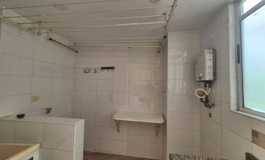 apartamento en arriendo en cabecera del llano. Cod A125167