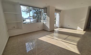 apartamento en arriendo en cabecera del llano. Cod A125167
