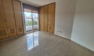 apartamento en arriendo en cabecera del llano. Cod A125167