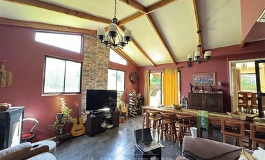 Casa en Venta en COD36624 Sector poniente residencial a minutos de Colegios, Barrio Ingles, Camino Botrolhue