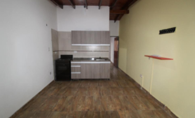DEPARTAMENTO 2 Amb. Planta Alta- Hurlingham