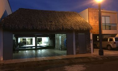 CASA EN VENTA FRACC. LOMAS RESIDENCIAL EN LA RIVIERA VERACRUZANA