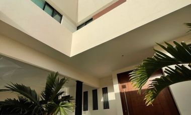 Moderna casa en exclusivo fraccionamiento
