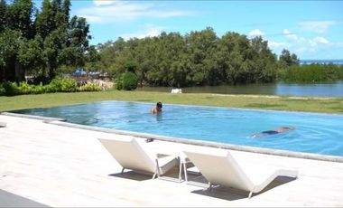 Aduna Beach Villas
