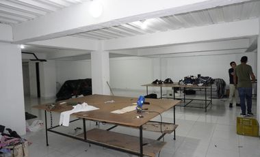 VENTA BODEGA CENTRO VILLAMARA 225m² | BODEGAS BARATAS