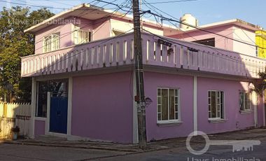 Casa en Venta en calle Gaviotas, esquina Calandrias, Col. Santa Isabel 2da. Etapa, Coatzacoalcos, Ver.