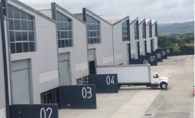 OFIBODEGA DE 510 M2 EN VENTA O ALQUILER EN MILLA 8