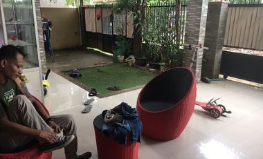 rumah terawat dijual cepat dapat kontrakan 1 pintu (shm)